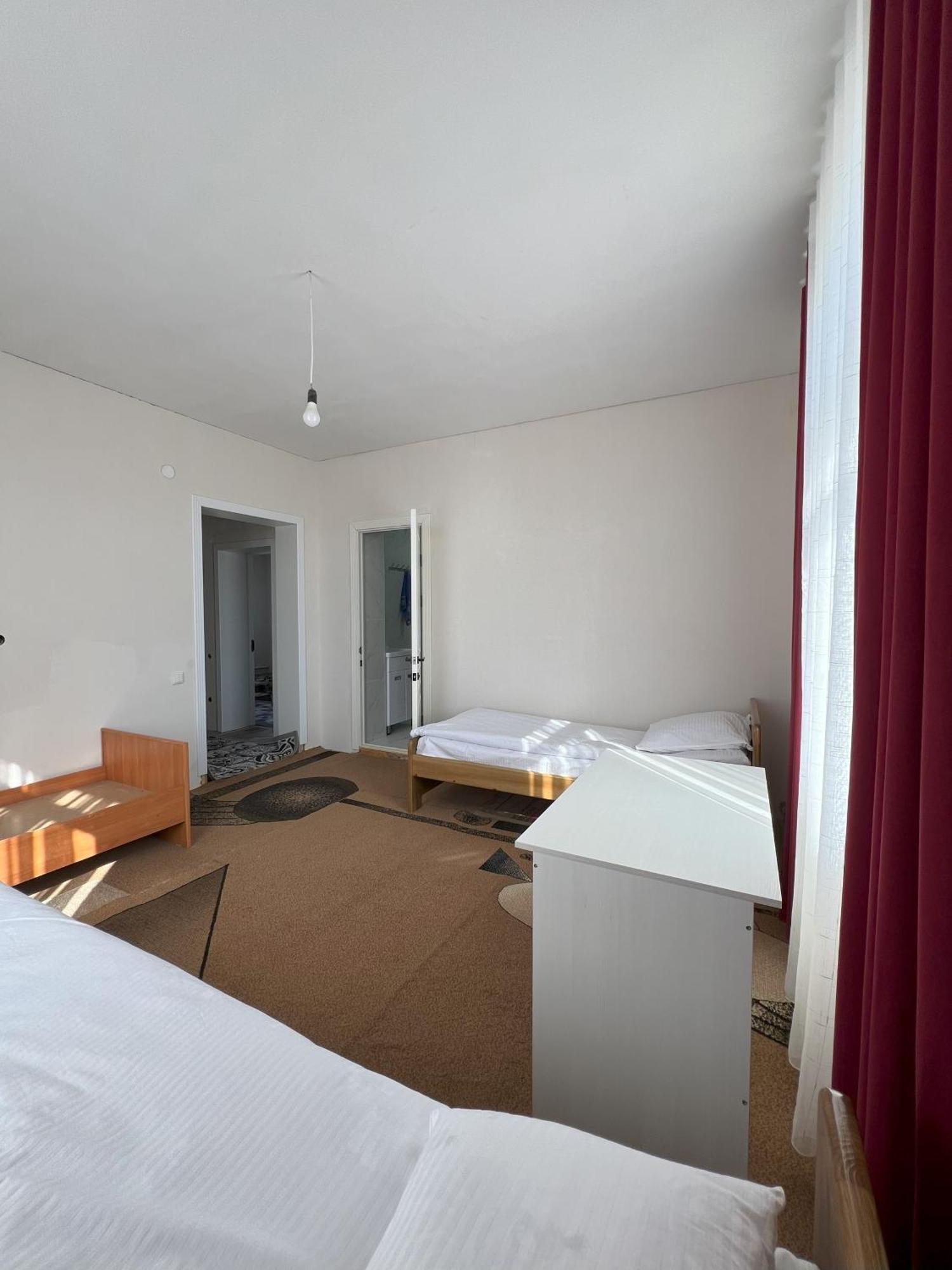Emir Guest House In كاراكول المظهر الخارجي الصورة